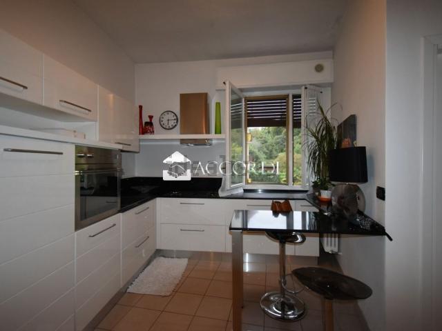 Appartamento in vendita di 95 m² in Via Immacolata di Lourdes