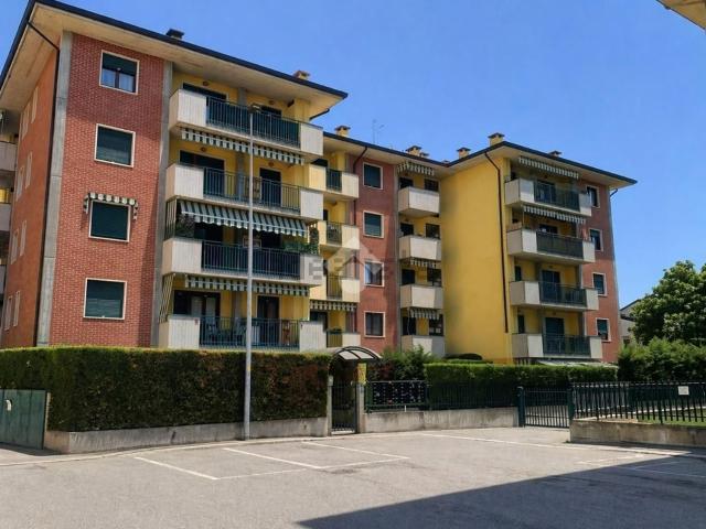 Appartamento in vendita di 95 m² in Via Imola, 4