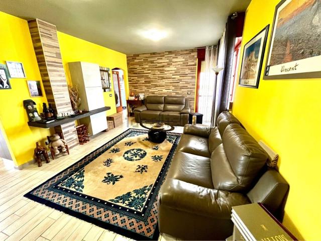 Appartamento in vendita di 95 m² in Via Isonzo, 7