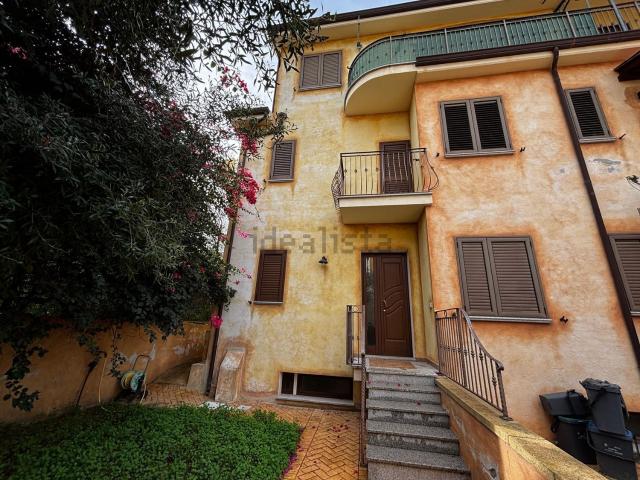 Appartamento in vendita di 95 m² in Via IV Novembre