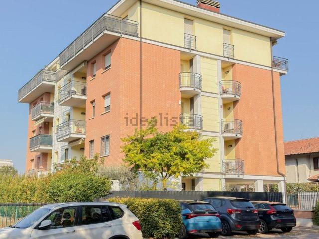 Appartamento in vendita di 95 m² in Via L. A. Muratori, 46
