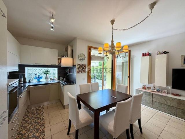 Appartamento in vendita di 95 m² in Via Lamberto Chisini