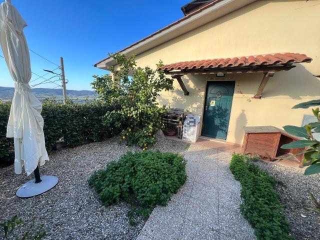 Appartamento in vendita di 95 m² in Via Ludovico Ariosto, 16