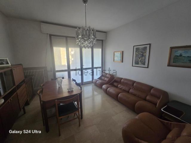 Appartamento in vendita di 95 m² in Via Luigi Cadorna