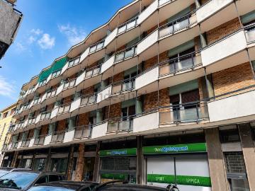 Appartamento in vendita di 95 m² in Via Luigi Catenazzi, 3
