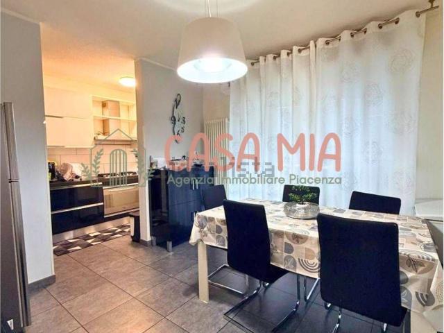 Appartamento in vendita di 95 m² in Via Luigi Mutti, 23