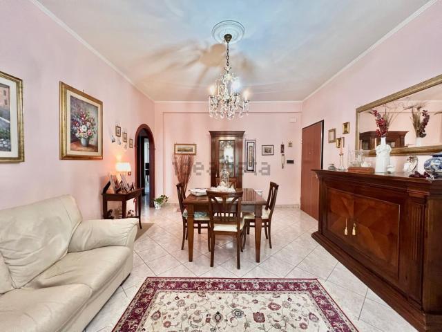 Appartamento in vendita di 95 m² in Via M. Servadio, 3