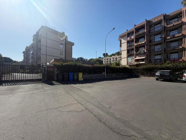 Appartamento in vendita di 95 m² in Via Mario Vaccaro