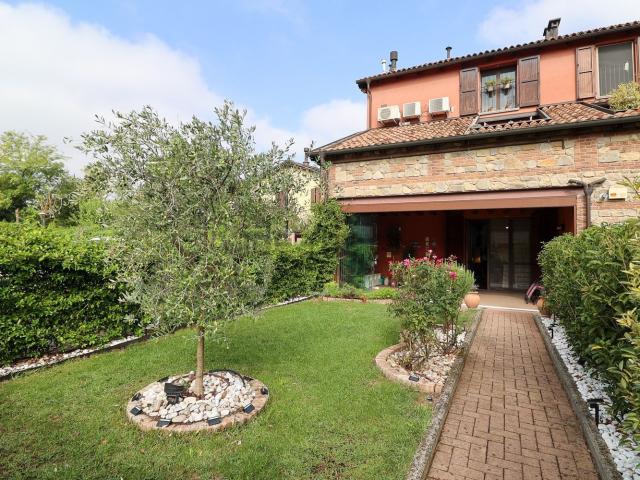 Appartamento in vendita di 95 m² in Via Massimo D&apos Antona, 67