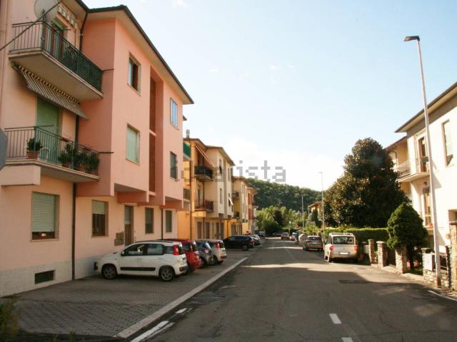 Appartamento in vendita di 95 m² in Via Mecenate