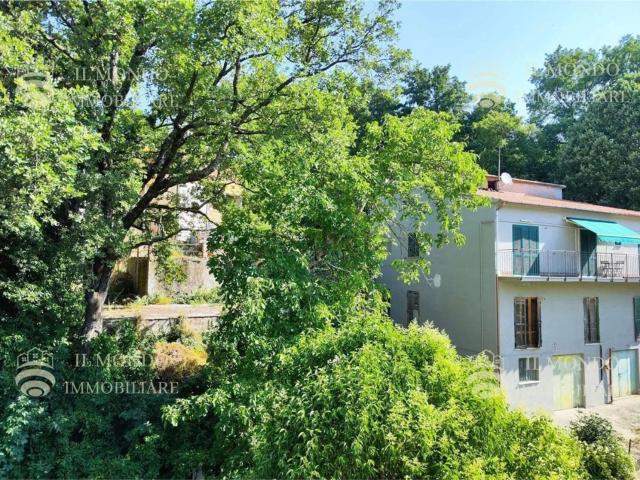 Appartamento in vendita di 95 m² in Via Monte Pellecchia