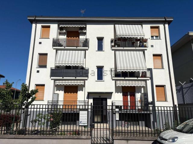 Appartamento in vendita di 95 m² in Via Monte Santo