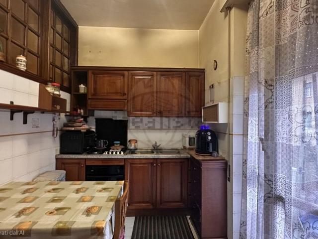 Appartamento in vendita di 95 m² in Via Montebello, 40