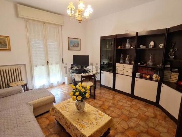 Appartamento in vendita di 95 m² in Via Montegrappa