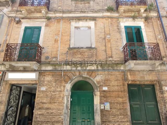 Appartamento in vendita di 95 m² in Via Modesto della Porta, 31