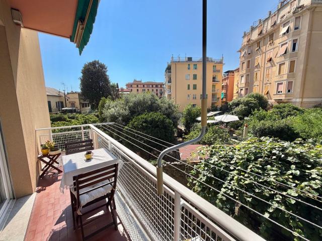 Appartamento in vendita di 95 m² in Via Multedo di Pegli