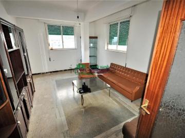Appartamento in vendita di 95 m² in Via Napoleone Colajanni