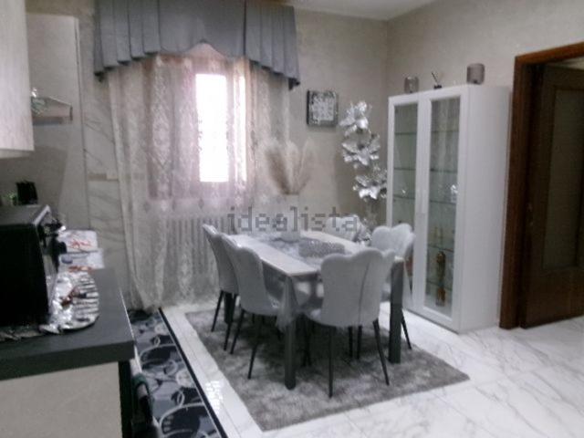 Appartamento in vendita di 95 m² in Via Napoli
