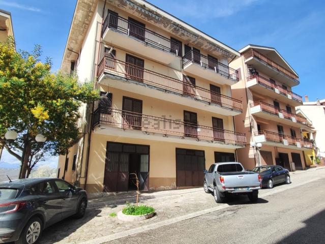 Appartamento in vendita di 95 m² in Via Nazario Sauro