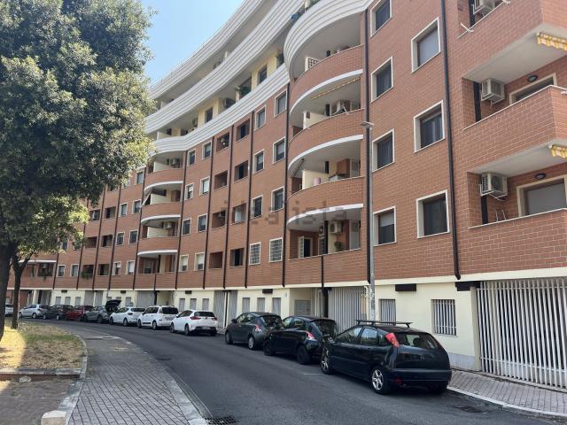 Appartamento in vendita di 95 m² in Via Nomentum