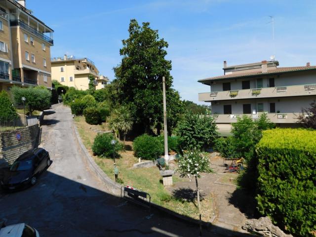 Appartamento in vendita di 95 m² in Via Nomentana