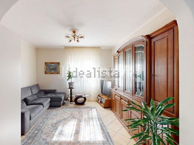 Appartamento in vendita di 95 m² in Via Papa Giovanni XXIII, 2