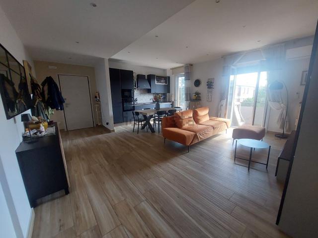 Appartamento in vendita di 95 m² in Via Pescara, 3