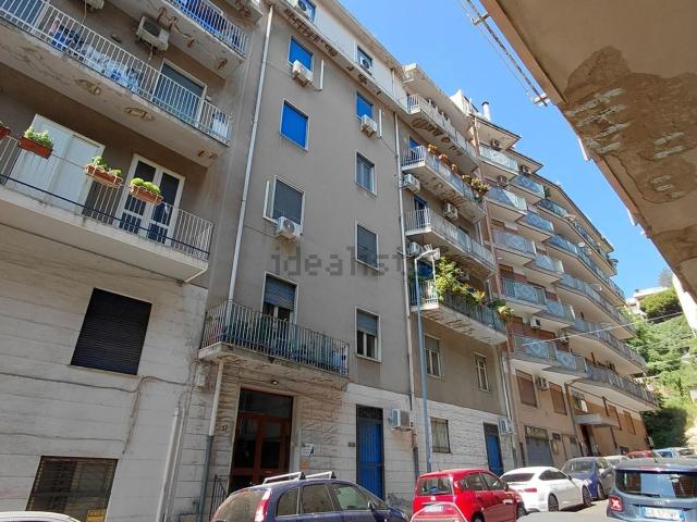 Appartamento in vendita di 95 m² in Via Pippo Romeo, 17