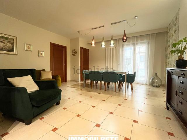 Appartamento in vendita di 95 m² in Via Pompei