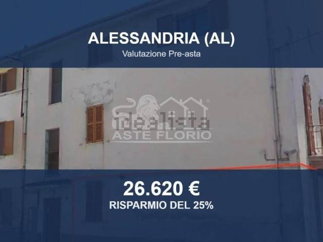 Appartamento in vendita di 95 m² in Via Provinciale Alessandria Sale, 23