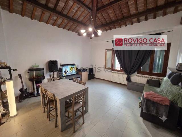 Appartamento in vendita di 95 m² in Via Quadrivio del Popolo
