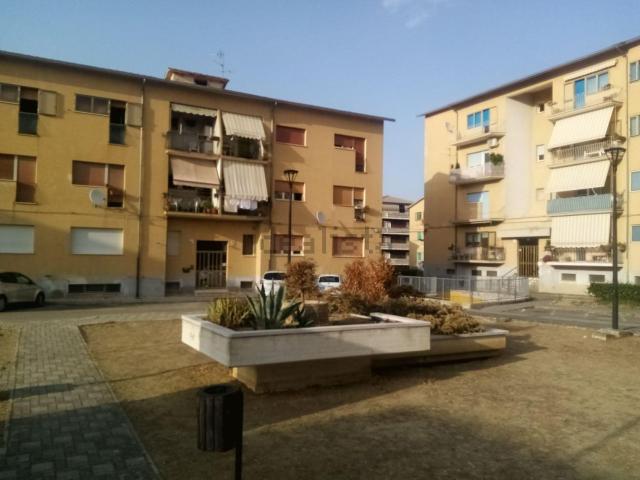 Appartamento in vendita di 95 m² in Via Raffaele Paolucci