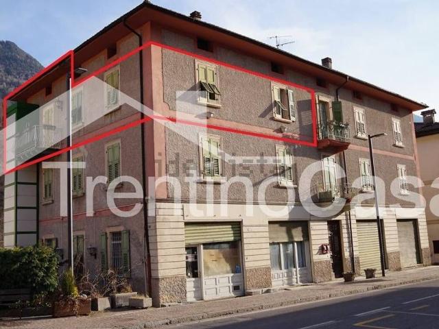 Appartamento in vendita di 95 m² in Via Roma, 17