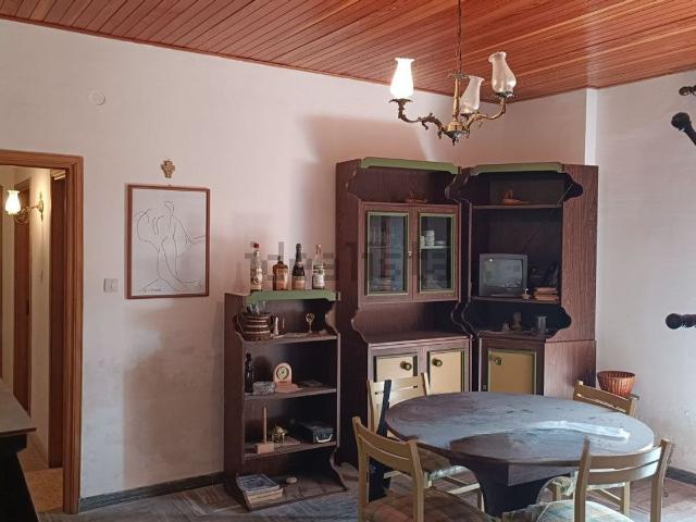 Appartamento in vendita di 95 m² in Via Roma, 25