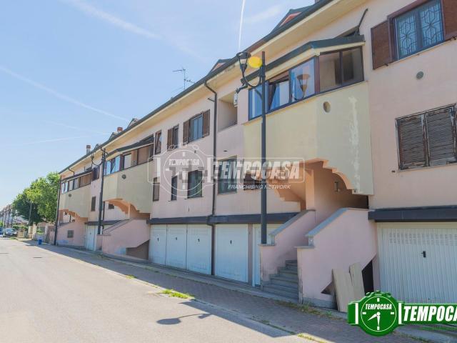 Appartamento in vendita di 95 m² in Via Roggia Mischia