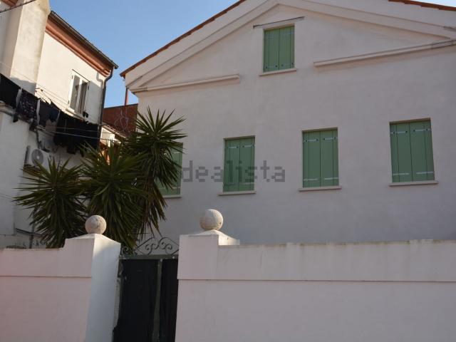 Appartamento in vendita di 95 m² in Via Scarpa
