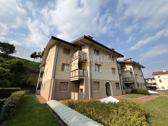 Appartamento in vendita di 95 m² in Via Schio, 9