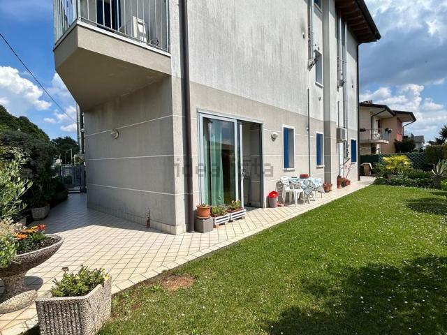 Appartamento in vendita di 95 m² in Via Sant&apos  Andrea