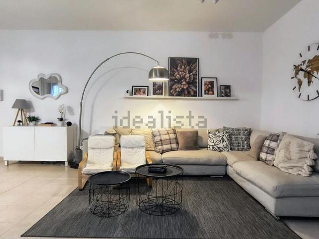 Appartamento in vendita di 95 m² in Via San Carlo da Sezze, 78