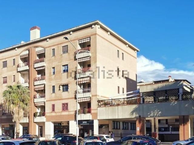 Appartamento in vendita di 95 m² in Via San Carlo da Sezze, 78