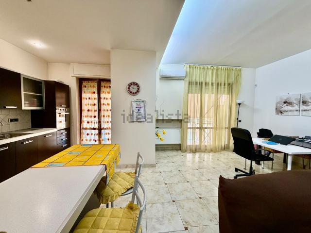 Appartamento in vendita di 95 m² in Via San Leonardo, 33