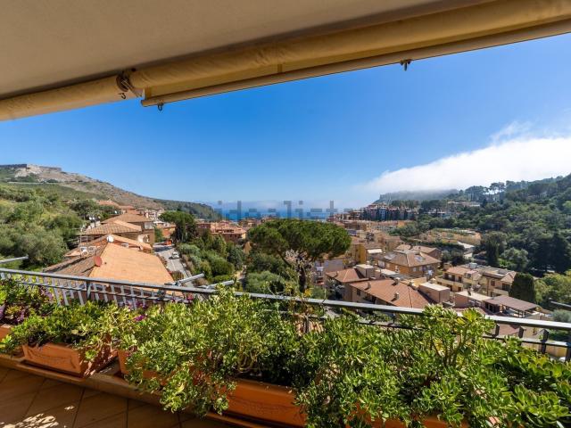 Appartamento in vendita di 95 m² in Via San Paolo della Croce
