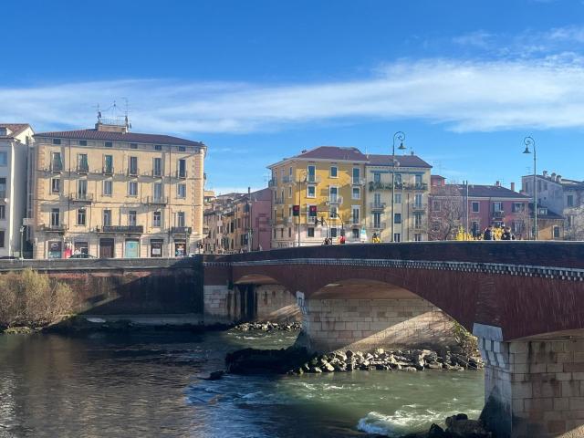Appartamento in vendita di 95 m² in Via San Vitale