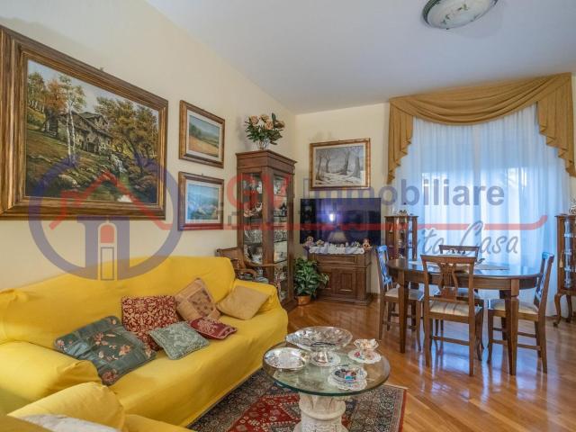 Appartamento in vendita di 95 m² in Via Sicilia