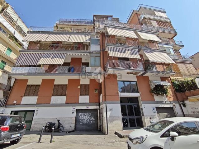 Appartamento in vendita di 95 m² in Via Surripa, 42