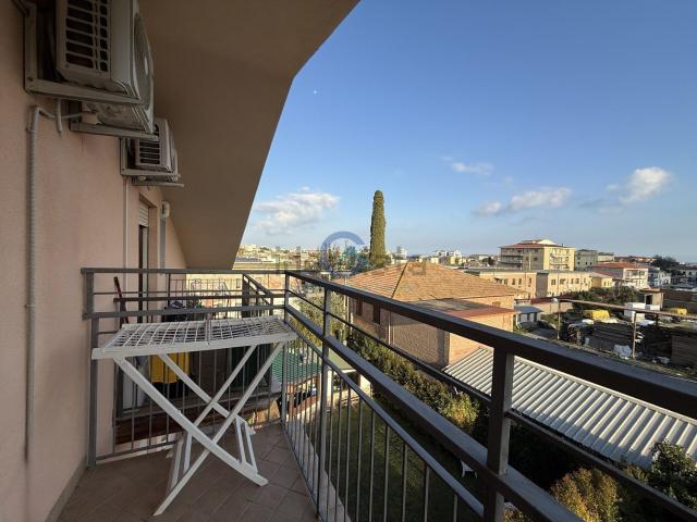 Appartamento in vendita di 95 m² in Viale Magna Grecia, 304