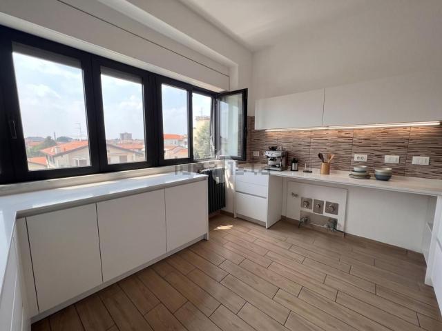 Appartamento in vendita di 95 m² in Viale Circonvallazione