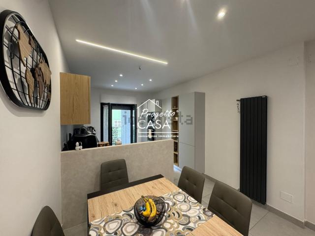 Appartamento in vendita di 95 m² in Viale dei Fiori, 1