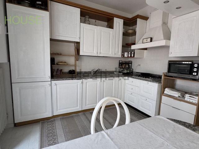 Appartamento in vendita di 95 m² in Viale dell&apos Industria