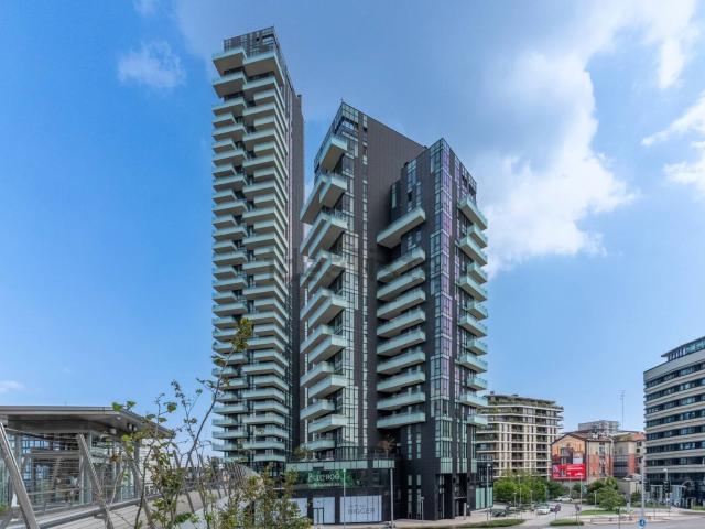 Appartamento in vendita di 95 m² in Viale della Liberazione, 15